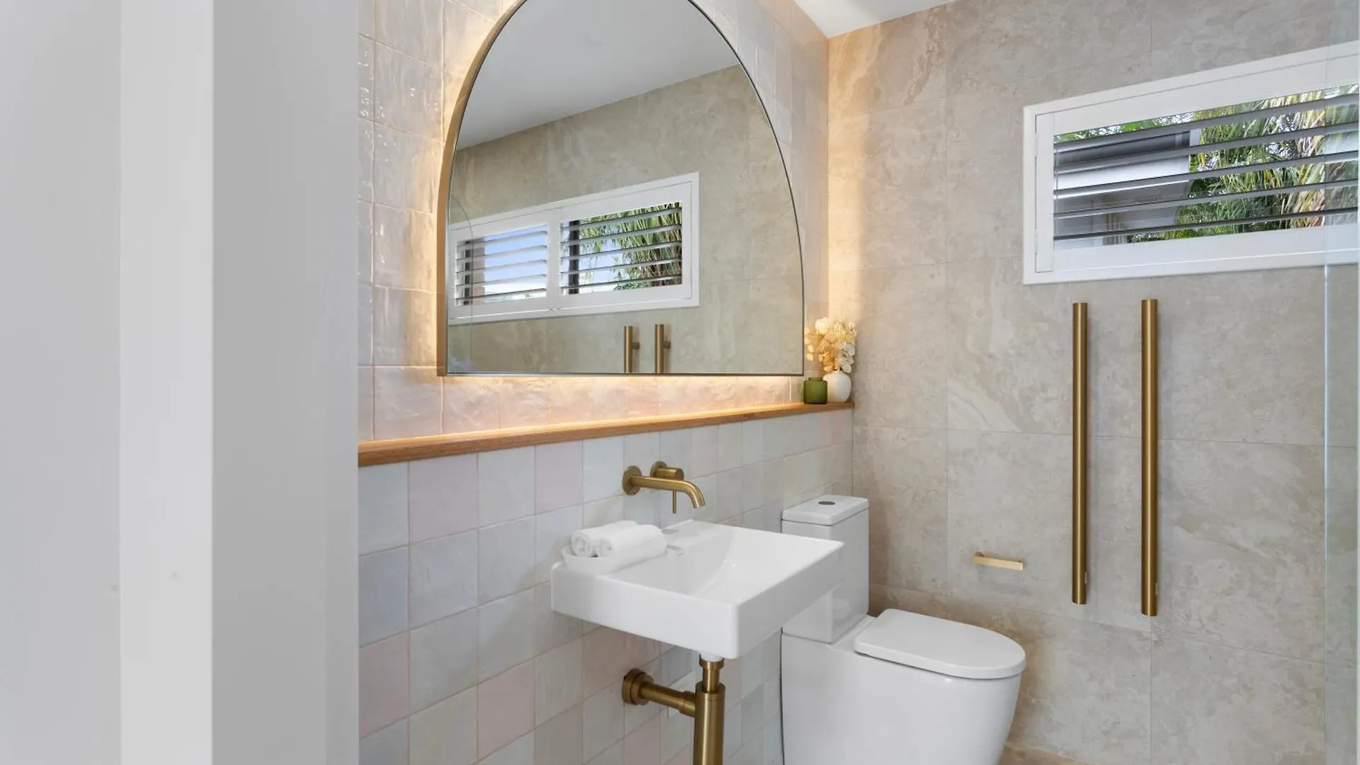 The Health Lodge Byron Bay Australia