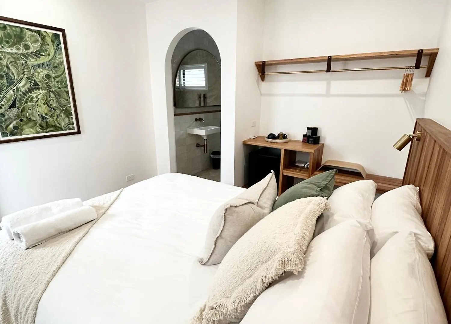 The Health Lodge contacts